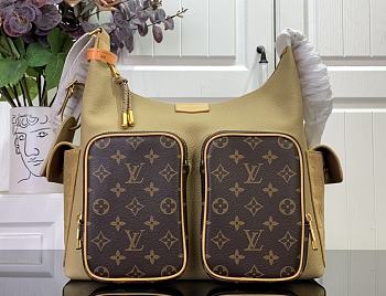 LOUIS VUITTON | Hobo Cargo Cowhide leather and Monogram coated canvas beige