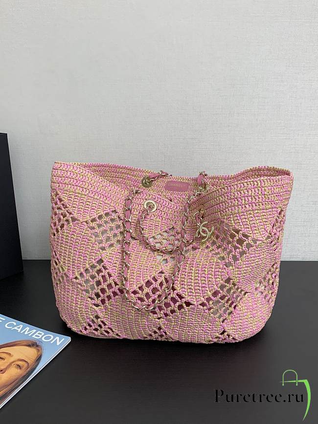 CHANEL | 24A Large Coco Beach Bag In Pink - 1