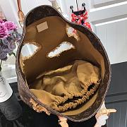 Louis Vuitton x Rei Kawakubo A Monogram 'Burnt' Sac Plat  - 4