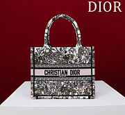 DIOR | Small Dior Book Tote White Multicolor D-Floral Embroidery - 1