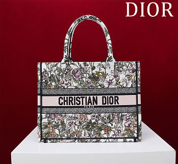 DIOR | Medium Dior Book Tote White Multicolor D-Floral Embroidery