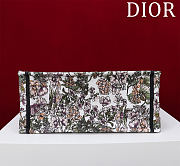 DIOR | Medium Dior Book Tote White Multicolor D-Floral Embroidery - 3