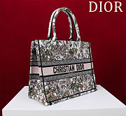 DIOR | Medium Dior Book Tote White Multicolor D-Floral Embroidery - 5