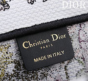 DIOR | Medium Dior Book Tote White Multicolor D-Floral Embroidery - 2