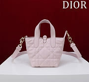 DIOR | Small Dior Toujours Vertical Tote Bag Pink Macrocannage Calfskin - 5