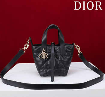 DIOR | Small Dior Toujours Vertical Tote Bag Black Macrocannage Calfskin