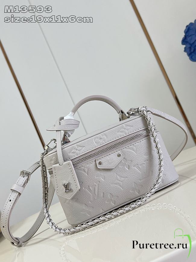 LOUIS VUITTON | Vanity Chain Pouch Monogram Empreinte In White - 1