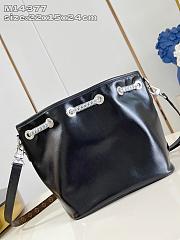 LOUIS VUITTON | No Way Vibe Bucket Bag Sheepskin Black - 6