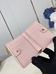 LOUIS VUITTON | Lisa Wallet Coated canvas Damier Azur - 4