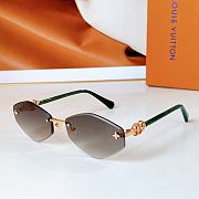 LOUIS VUITTON | Z24601 Sunglasses  - 2