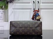 LOUIS VUITTON | The Drop PM Monogram Canvas Flower Hobo - 5