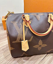 LOUIS VUITTON | Speedy Bandouliere Monogram Giant Reverse 30 Brown - 3