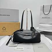 BALENCIAGA | Women's Carrie Bowling Bag Small in Black - 1