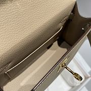 HERMES | Mini Kelly 19 In Beige - 3