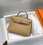 HERMES | Mini Kelly 19 In Tau beige - 3