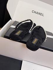 Chanel Suede and fantasy pearls 03 - 6