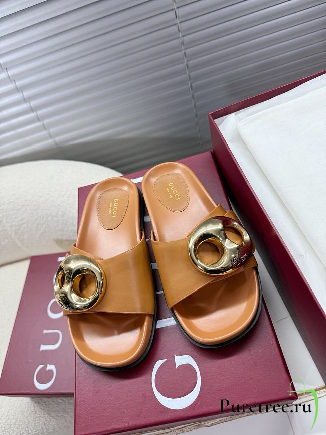 Gucci Women's Marina Chain Slide Sandal In Brown - 1