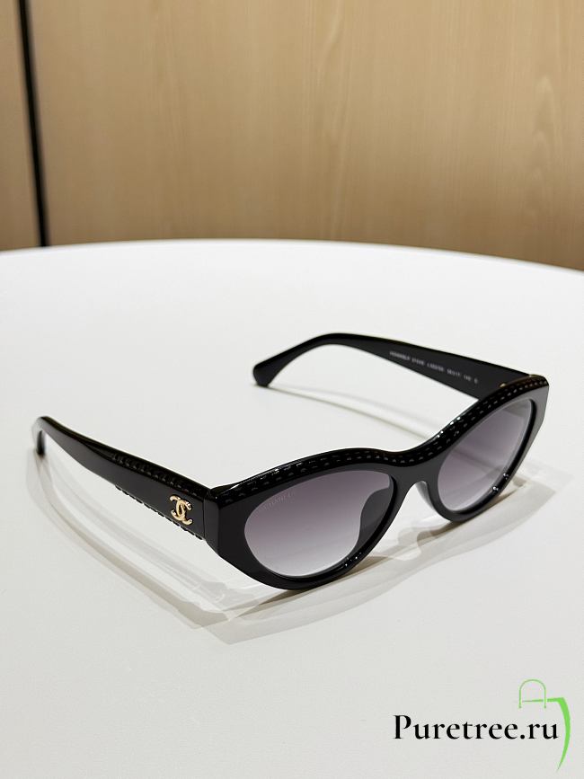CHANEL | Sunglasses detail 01 - 1