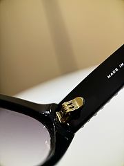 CHANEL | Sunglasses detail 01 - 4