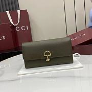 GUCCI | Softbit continental wallet grainy leather in green - 1
