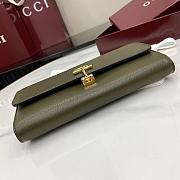 GUCCI | Softbit continental wallet grainy leather in green - 5