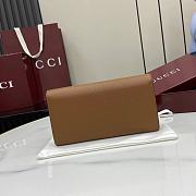GUCCI | Softbit continental wallet grainy leather in brown - 4