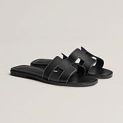 HERMES | Oran Sandals In Black - 6