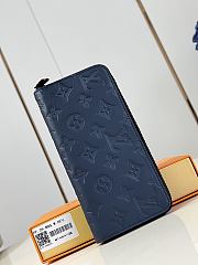 LOUIS VUITTON | Zippy Wallet Horizontal Navy Blue M14847 - 1