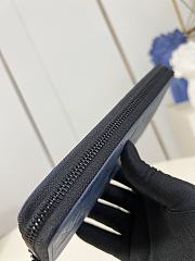 LOUIS VUITTON | Zippy Wallet Horizontal Navy Blue M14847 - 3