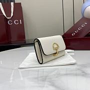 GUCCI | Softbit card case Gold-toned hardware in white - 4