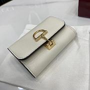 GUCCI | Softbit card case Gold-toned hardware in white - 2