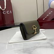 GUCCI | Softbit card case Gold-toned hardware in green - 3