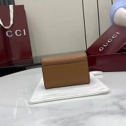 GUCCI | Softbit card case Gold-toned hardware in brown - 3