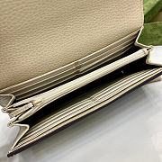 GUCCI | GG Marmont bi-colour continental wallet in white - 4