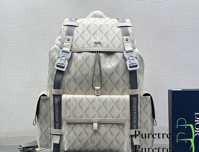 DIOR | Hit The Road Backpack White Gray CD Diamond Canvas - 43x51x20 cm - 1