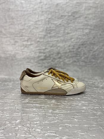GOLDEN GOOSE | True-Star Suede Low-Top Trainers 02