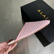ALAIA | Flat-soled half-slippers in pink - 2
