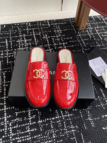 CHANEL | Moccasins Shiny wrinkled calfskin in red