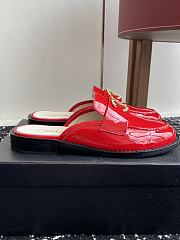 CHANEL | Moccasins Shiny wrinkled calfskin in red - 5
