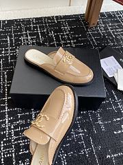CHANEL | Moccasins Shiny wrinkled calfskin in beige - 5