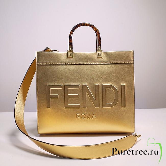 FENDI Vitello Catalan Mirror Plexiglass Logo Embossed Medium In Gold - 1