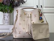 LOUIS VUITTON | NéoNoé MM Bucket Bag Eden - 2