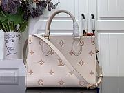 LOUIS VUITTON | OnTheGo PM Debossed grained cowhide leather Eden - 4