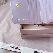 MIUMIU | Quilted effect leather wallet in pink - 6