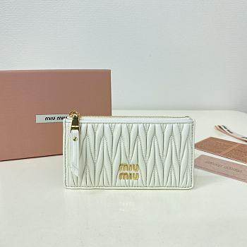 MIUMIU | Pocket wallet Matelasse In White