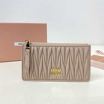 MIUMIU | Pocket wallet Matelasse In Beige