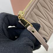 MIUMIU | Pocket wallet Matelasse In Beige - 4