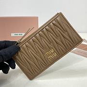 MIUMIU | Pocket wallet Matelasse In Brown  - 6