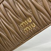 MIUMIU | Pocket wallet Matelasse In Brown  - 2
