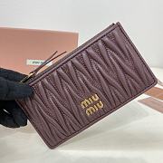MIUMIU | Pocket wallet Matelasse In Burgundy  - 5